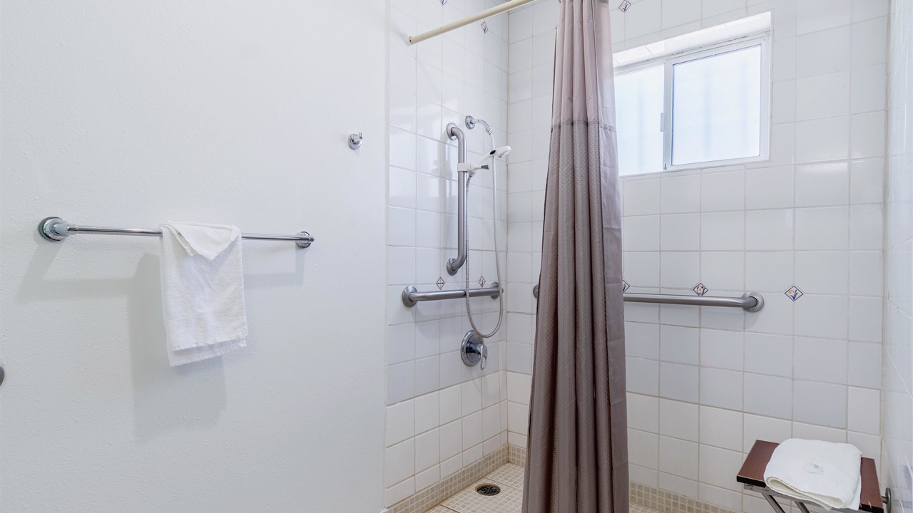 Photo of Bathroom in Barstow