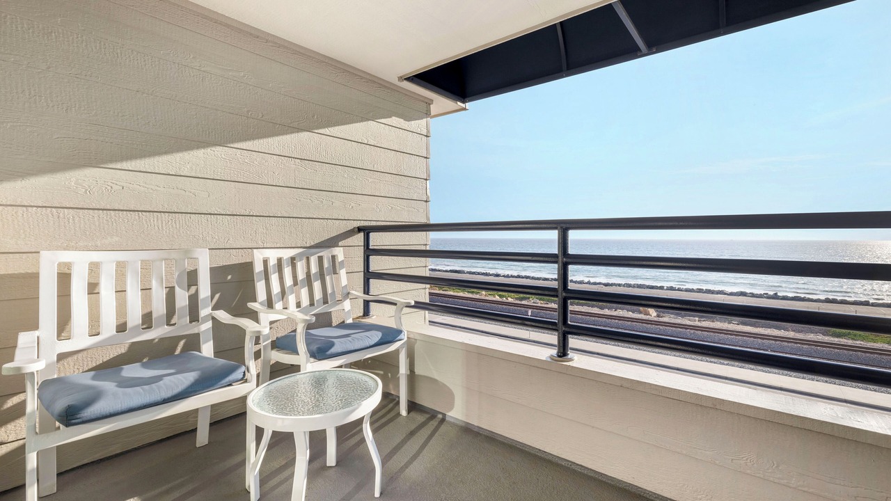 Photo of Patio Balcony in Capistrano Beach