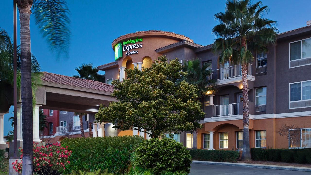 Photo of Outdoor in Corona