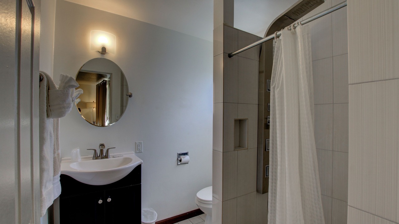 Photo of Bathroom in Cathedral City Cove