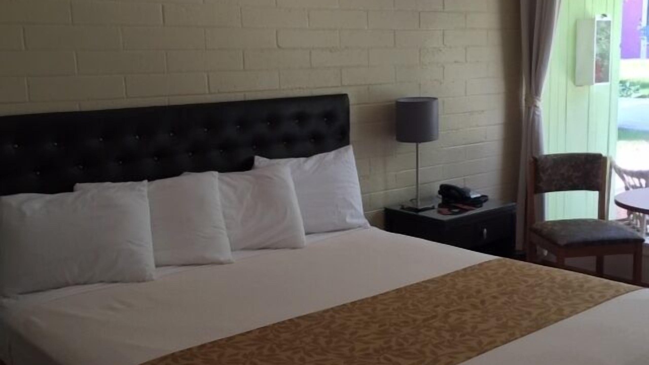 Photo of Bedroom in Cathedral City Cove