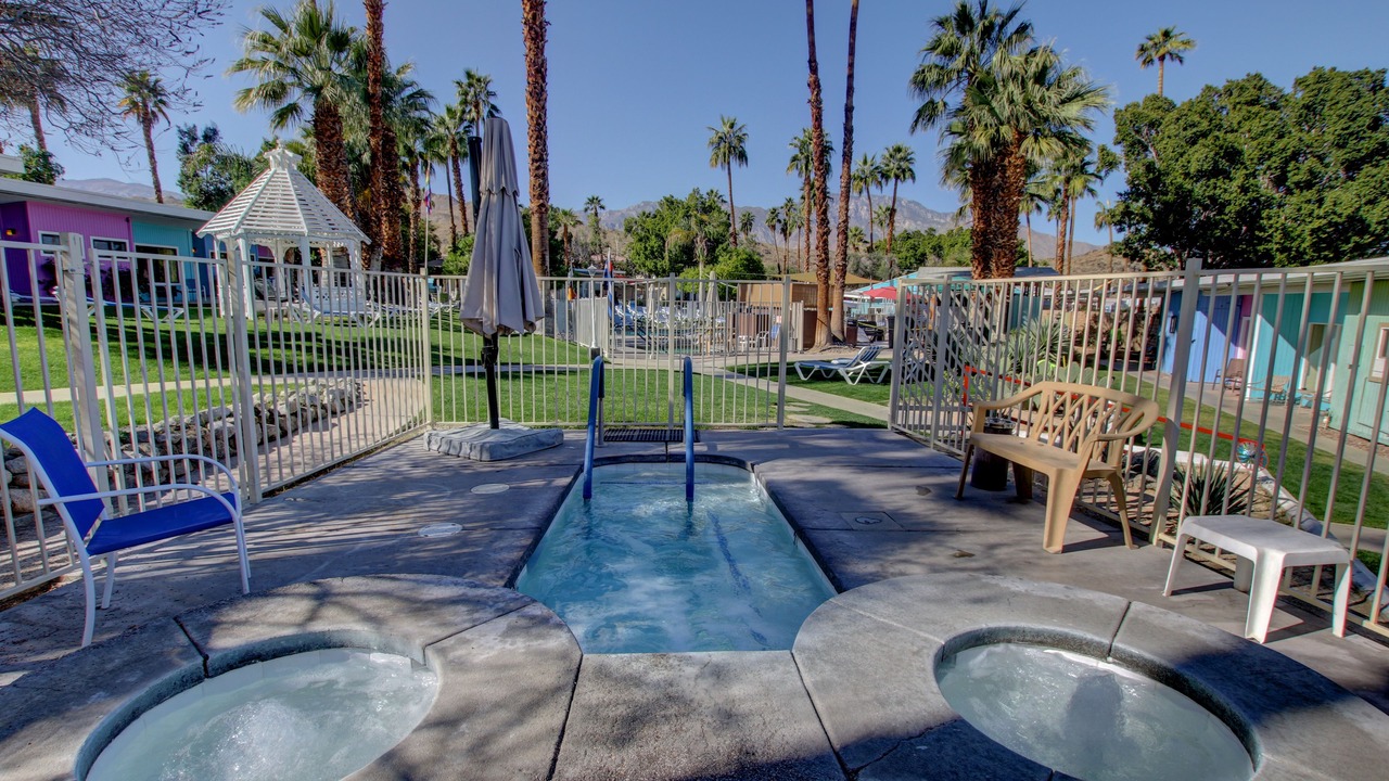 Photo of Outdoor in Cathedral City Cove