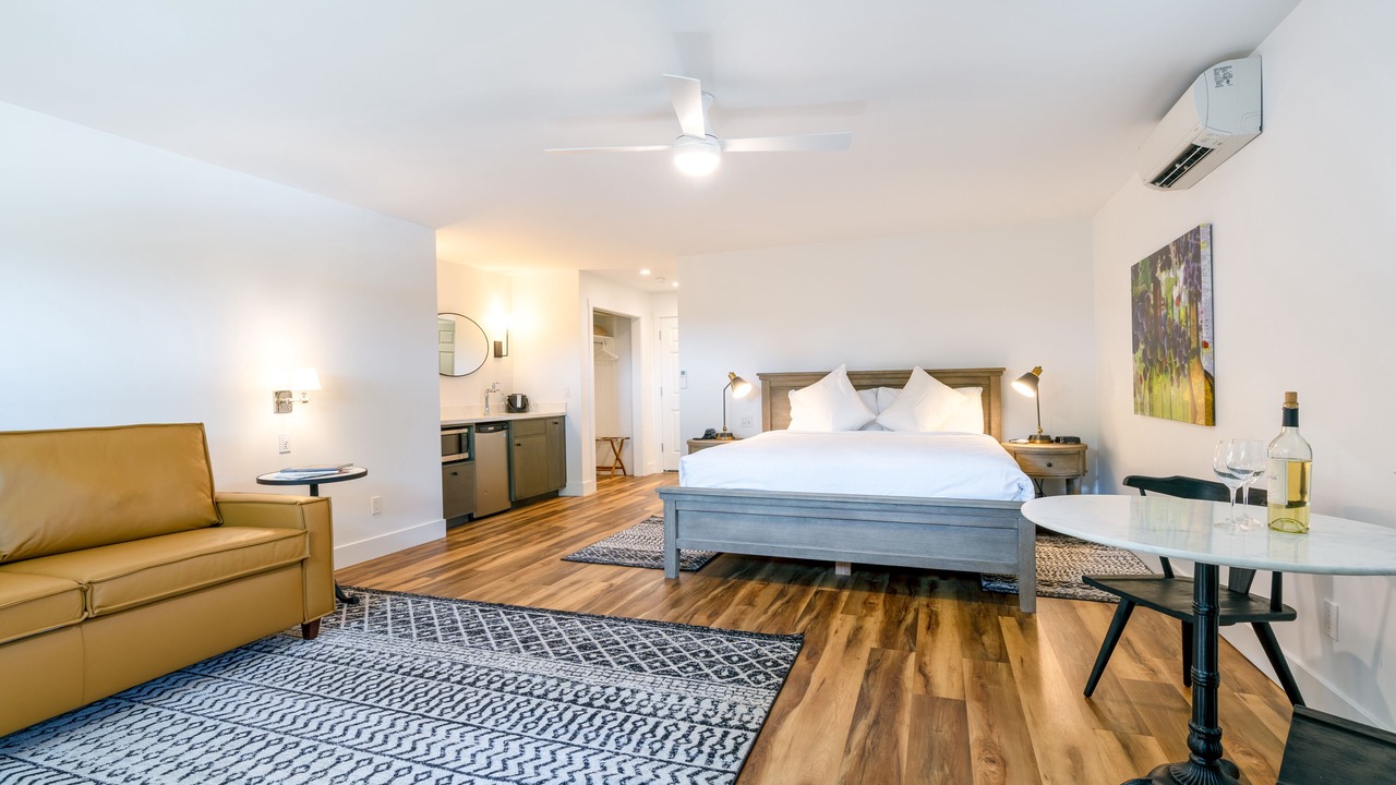 Photo of Bedroom in Calistoga