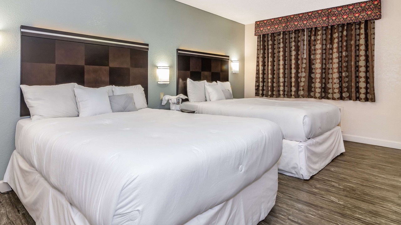 Photo of Bedroom in Barstow