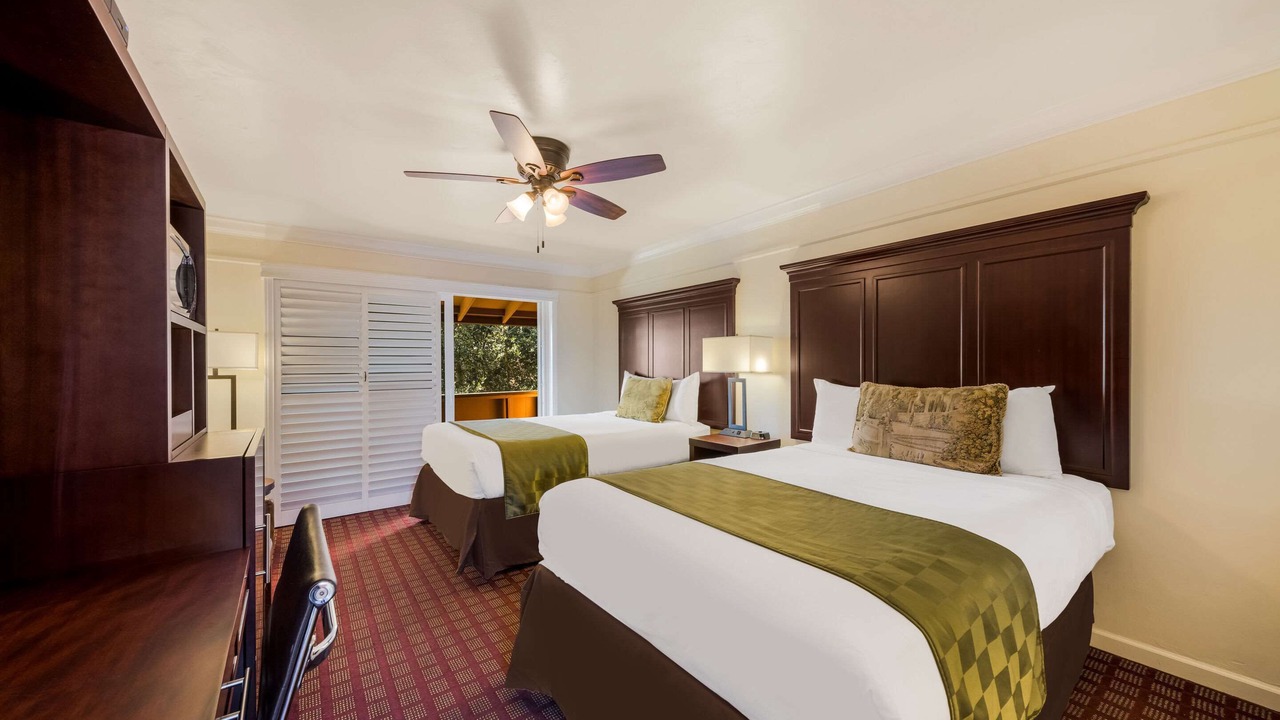 Photo of Bedroom in Northwest Carmel
