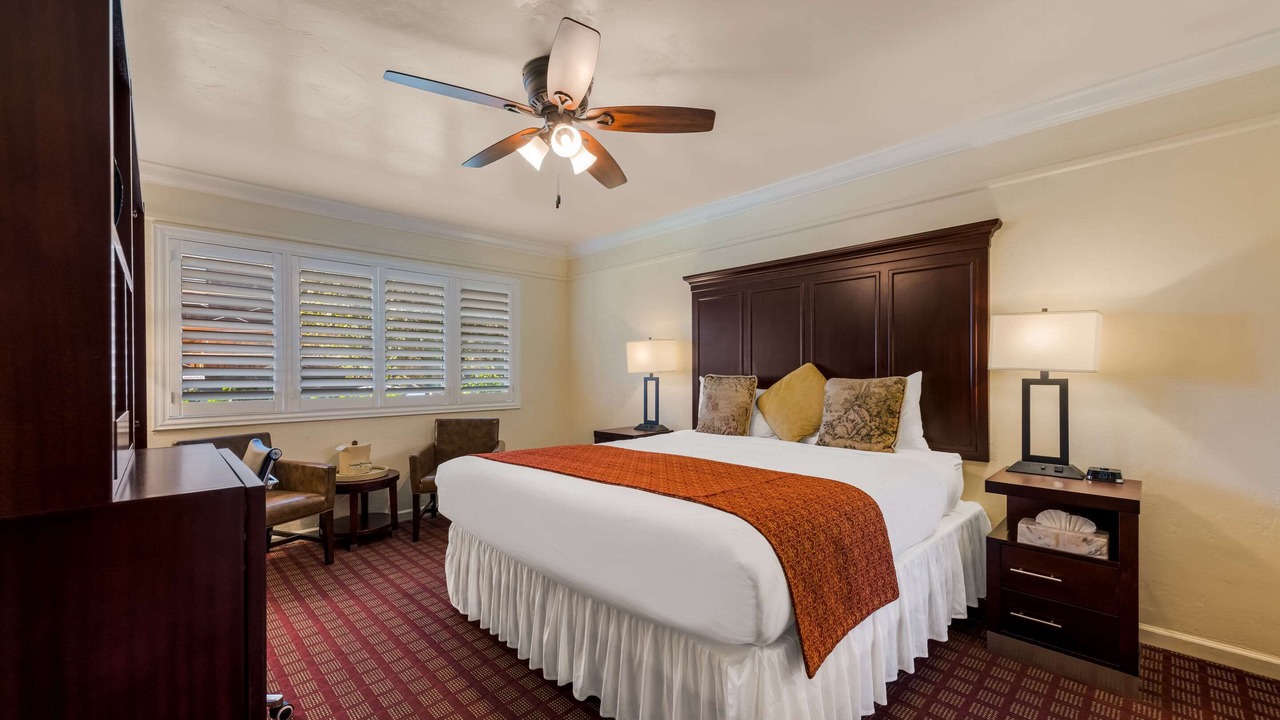 Photo of Bedroom in Northwest Carmel