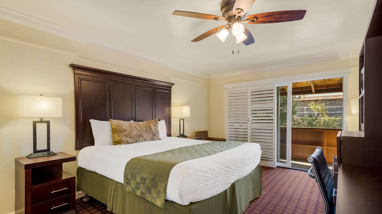 Photo of Bedroom in Northwest Carmel