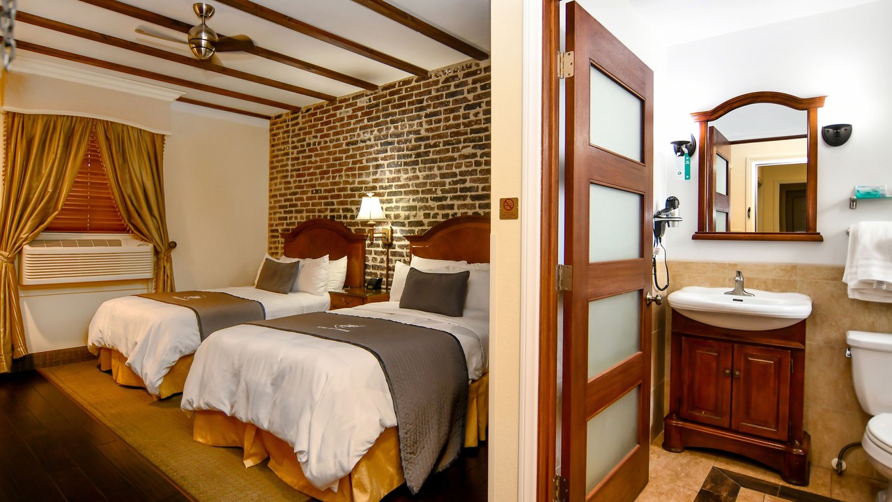 Photo of Bedroom in Downtown
