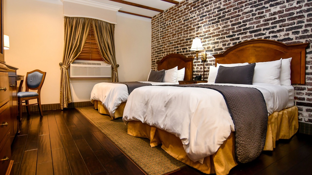 Photo of Bedroom in Downtown