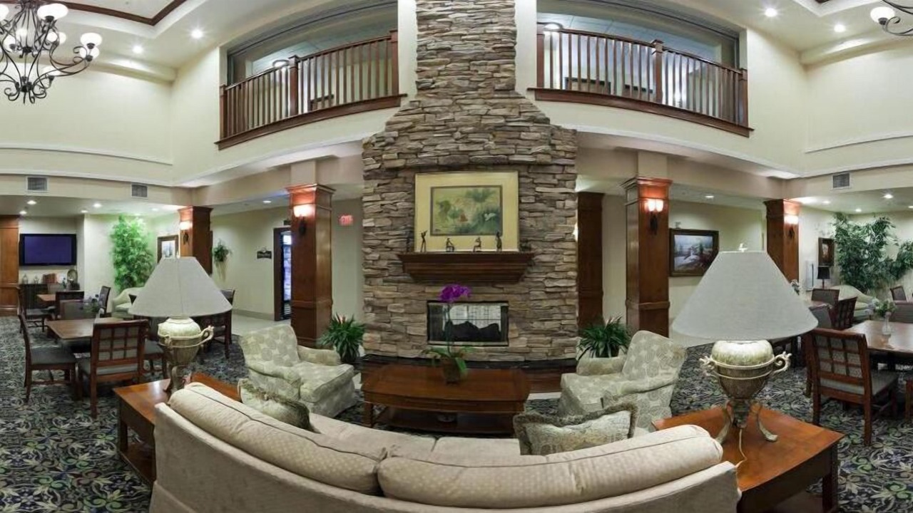 Photo of Livingroom in Lake Forest