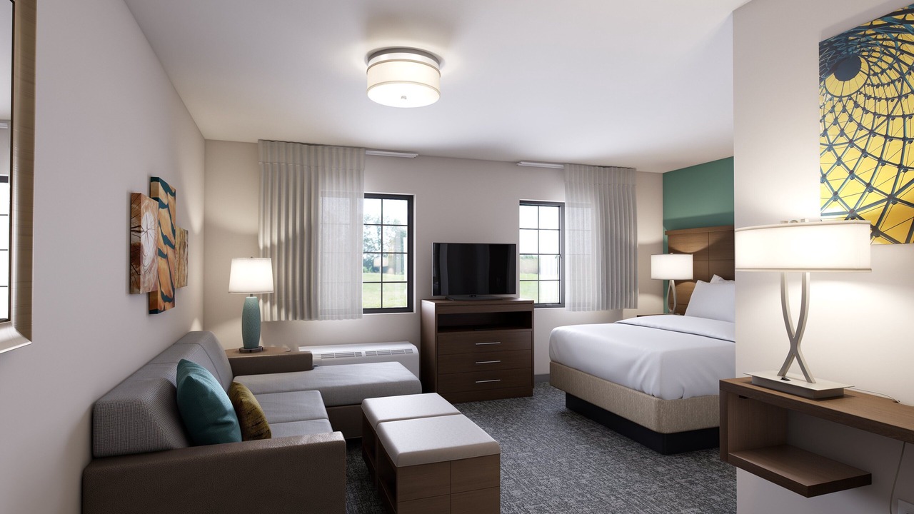 Photo of Bedroom in Lake Forest