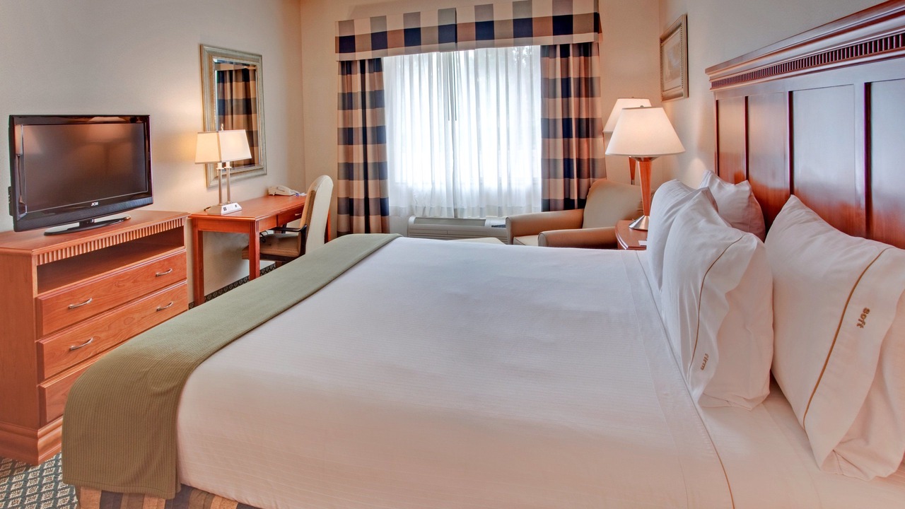 Photo of Bedroom in Rancho Cucamonga