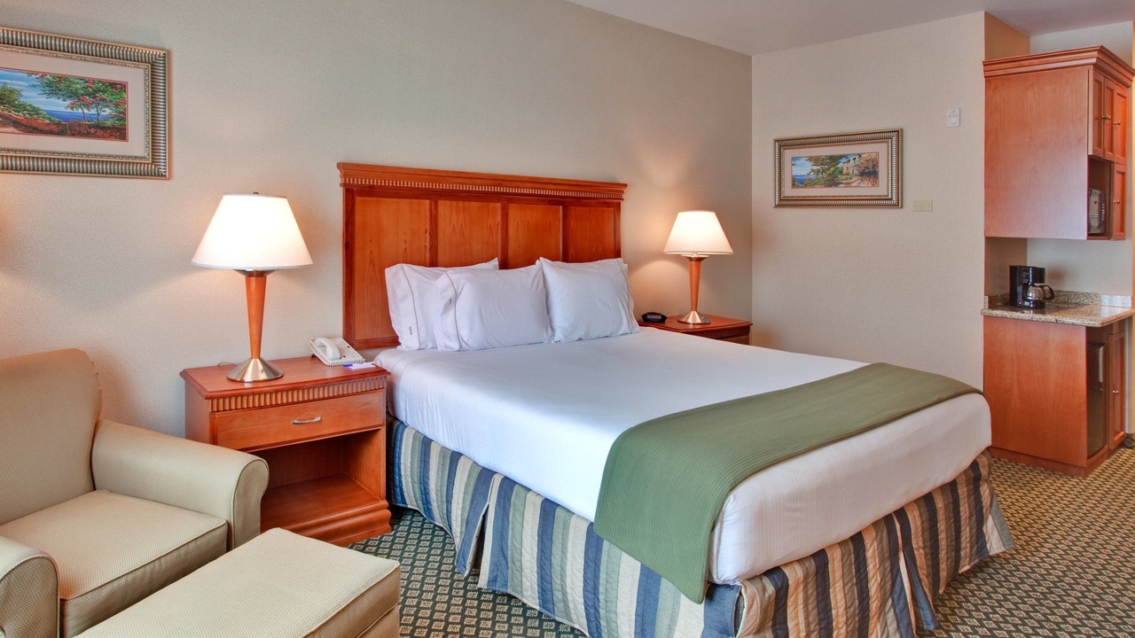 Photo of Bedroom in Rancho Cucamonga