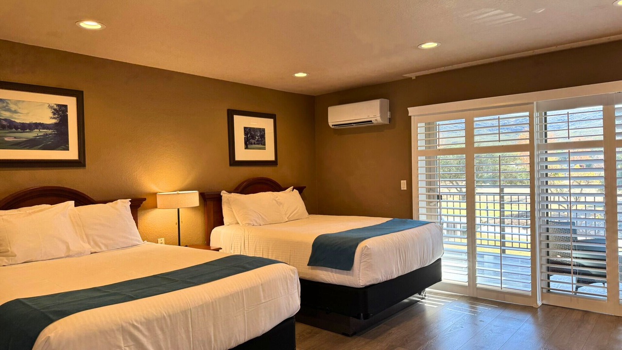 Photo of Bedroom in San Diego Country Estates
