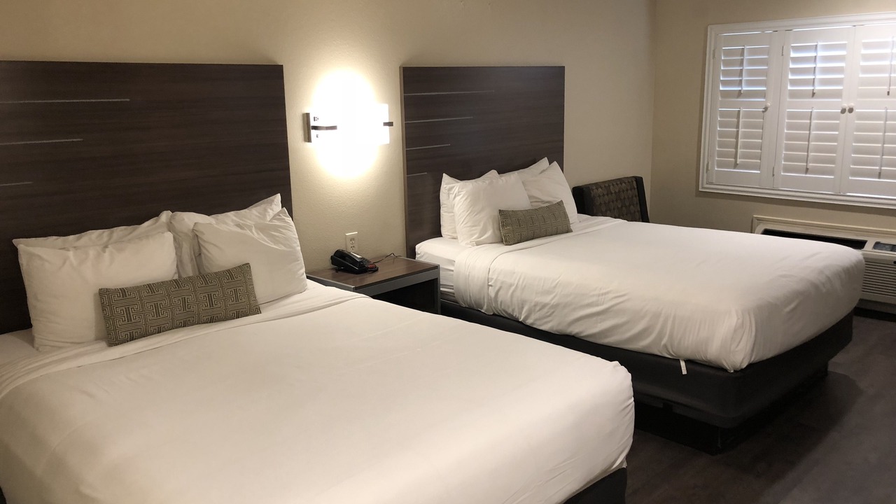 Photo of Bedroom in North Fremont Street