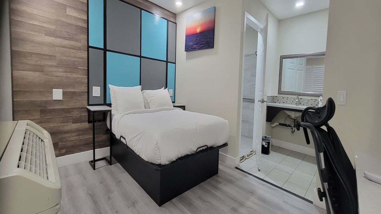 Photo of Bedroom in Victorville