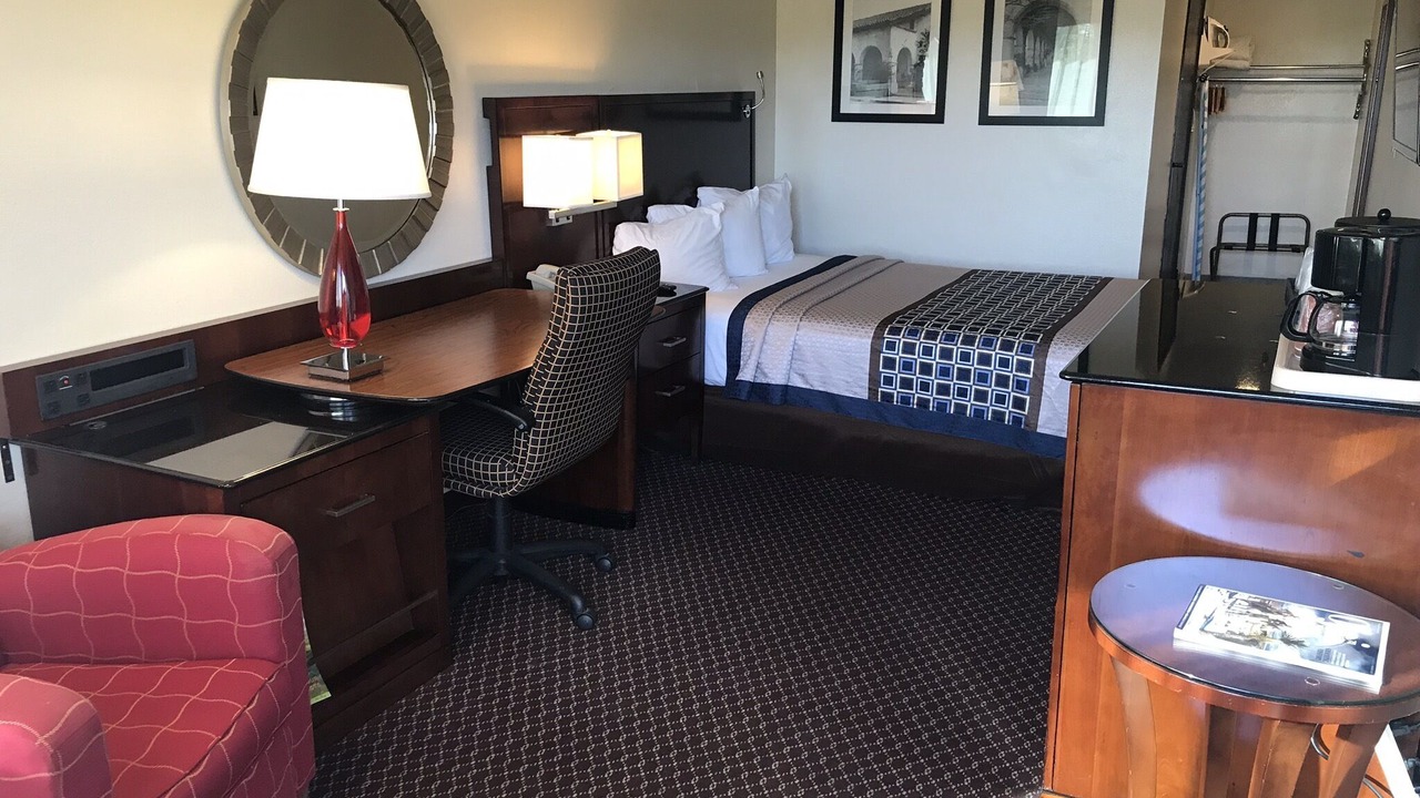 Photo of Bedroom in Oak View