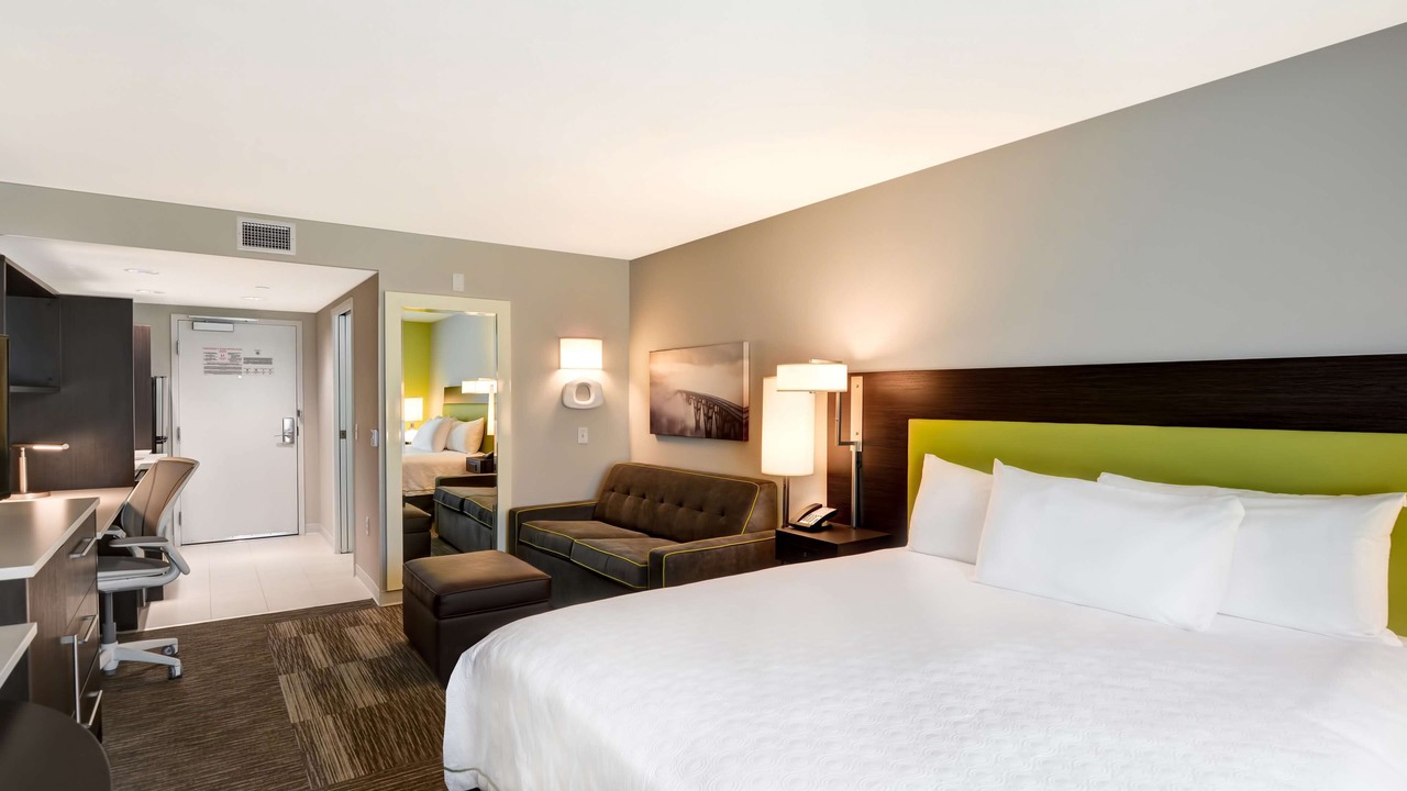 Photo of Bedroom in Azusa