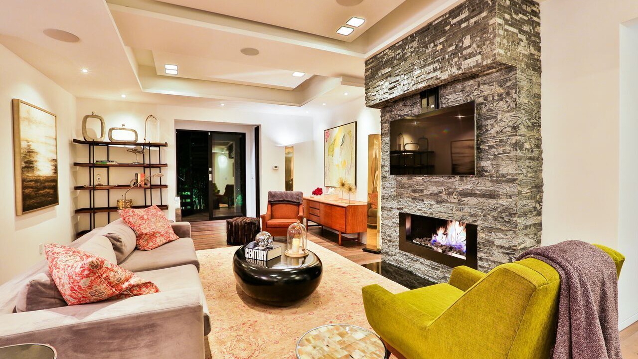 Photo of Livingroom in Nichols Canyon