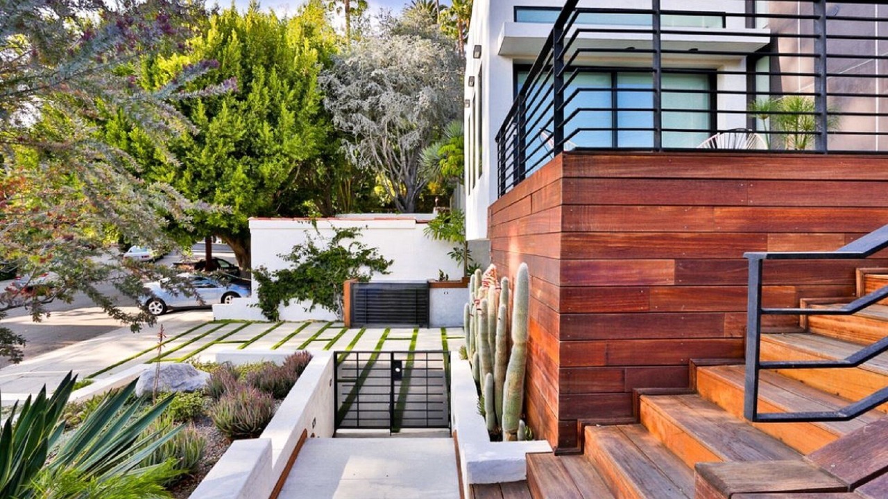 Photo of Patio Balcony in Nichols Canyon