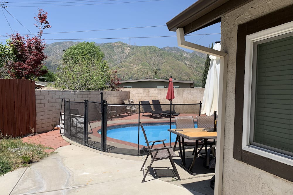 Photo of Patio Balcony in Duarte