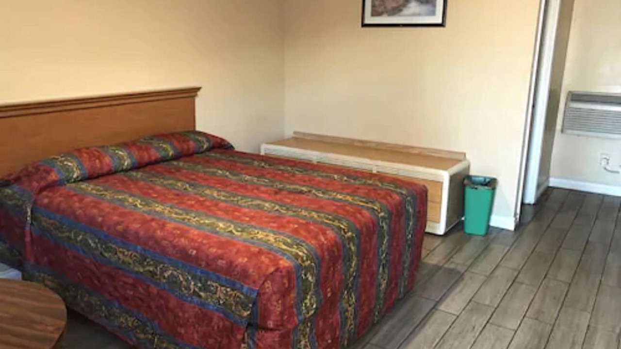 Photo of Bedroom in Westmont