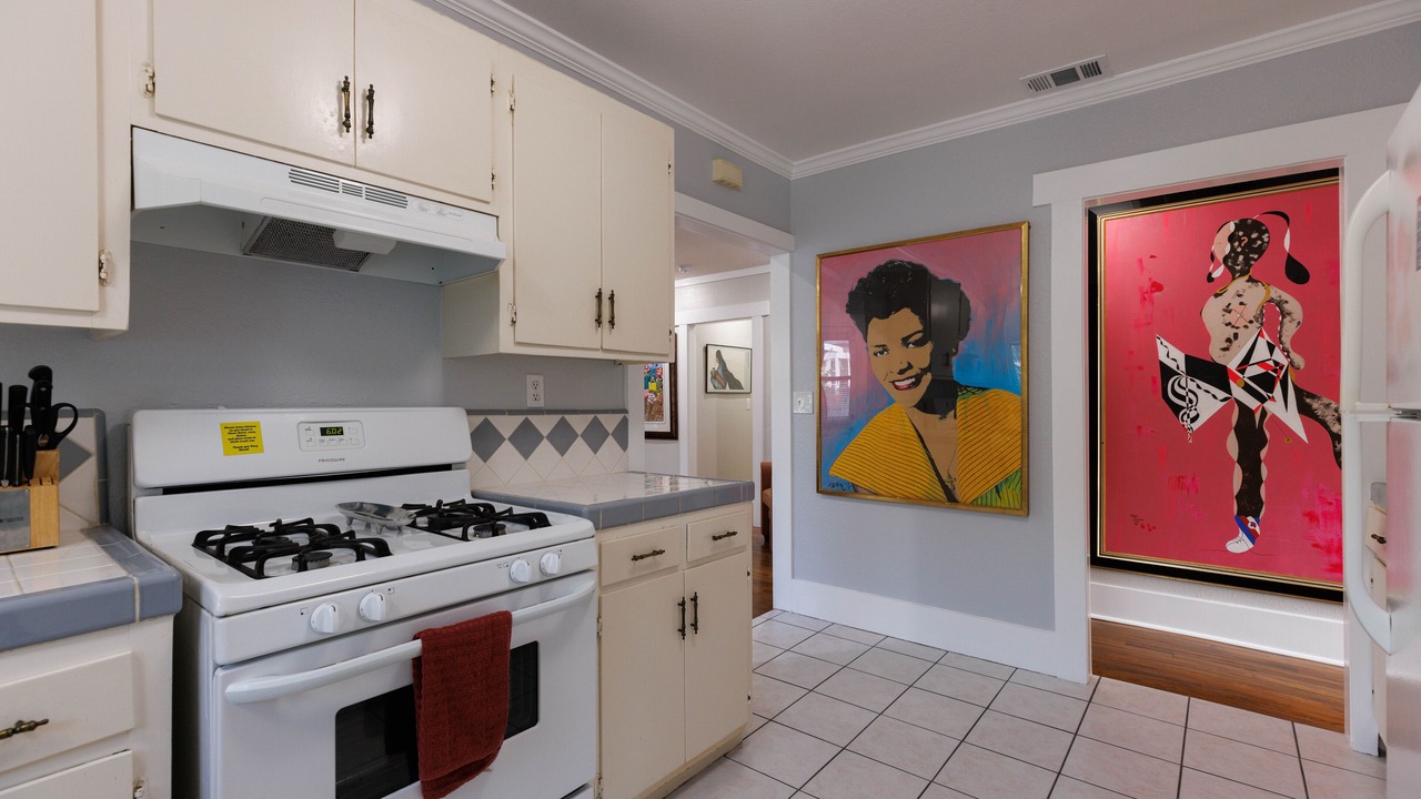 Photo of Kitchen in Altadena