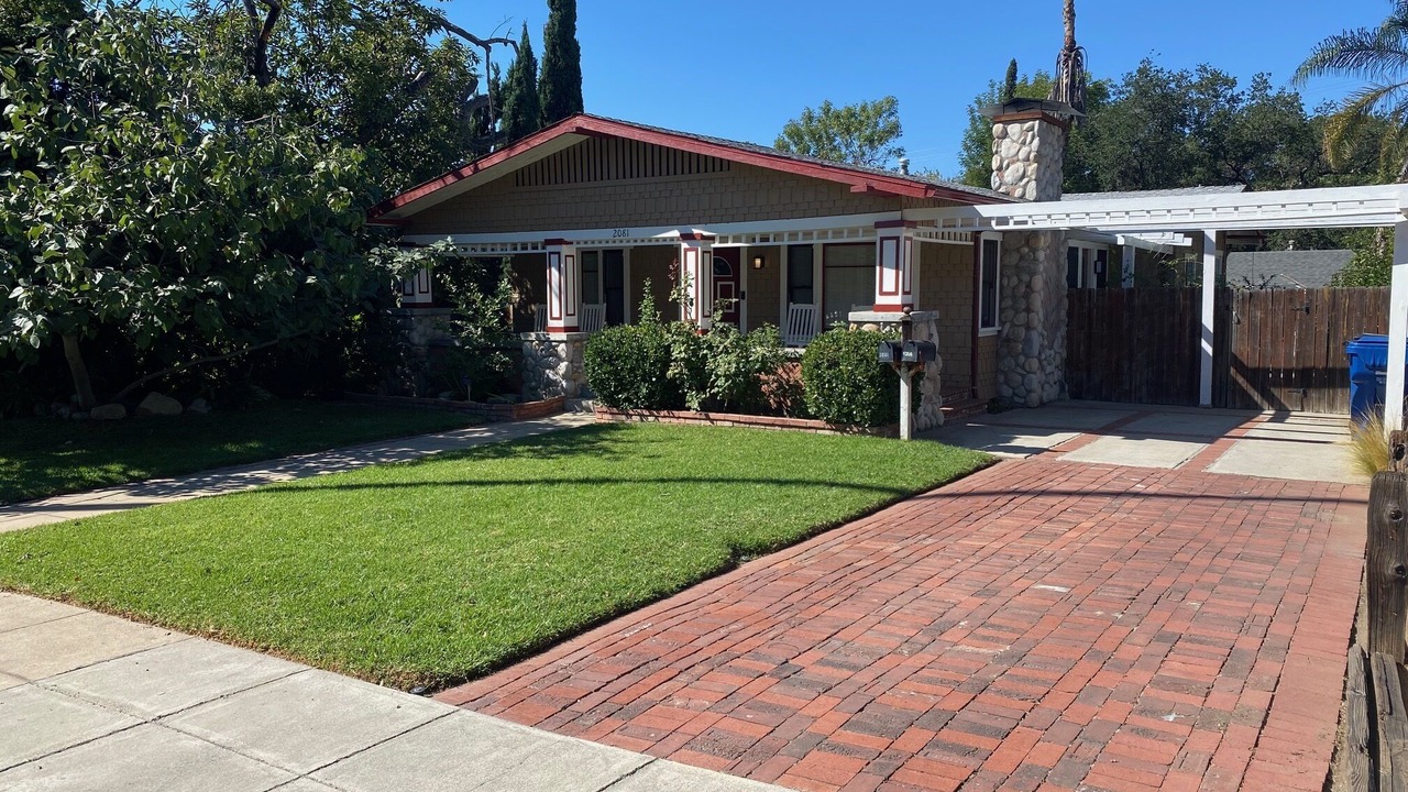 Photo of Outdoor in Altadena
