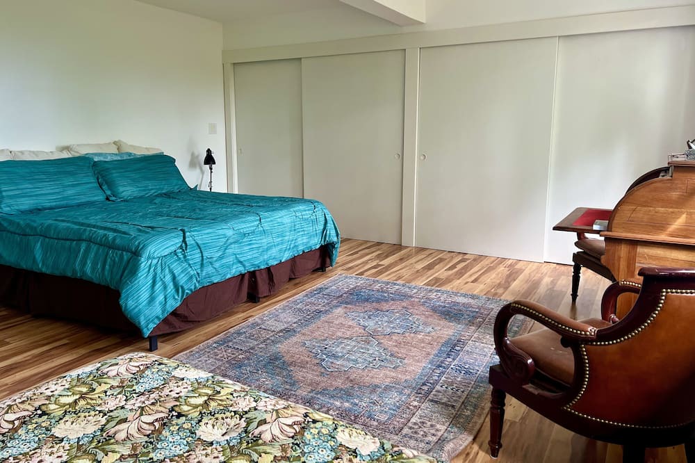 Photo of Bedroom in Fernwood