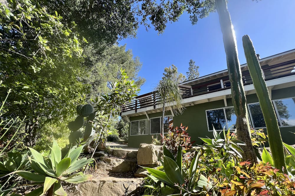 Photo of Outdoor in Fernwood