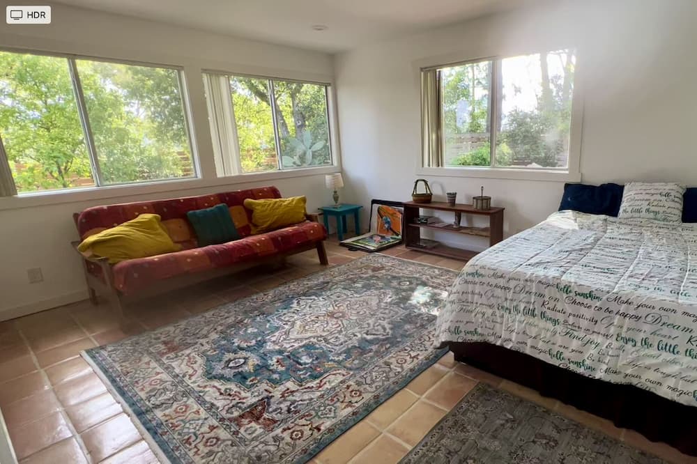 Photo of Bedroom in Fernwood