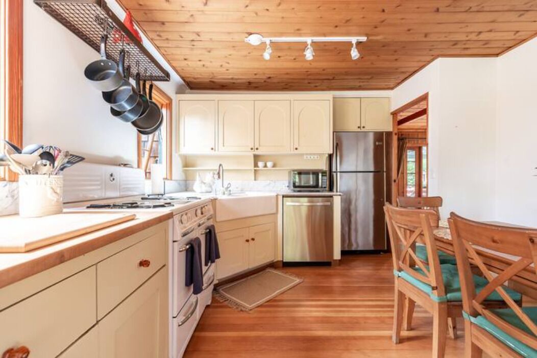 Photo of Kitchen in Laguna Beach
