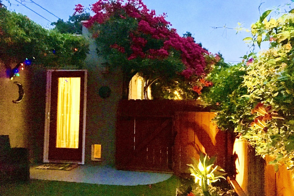 Photo of Others in Altadena