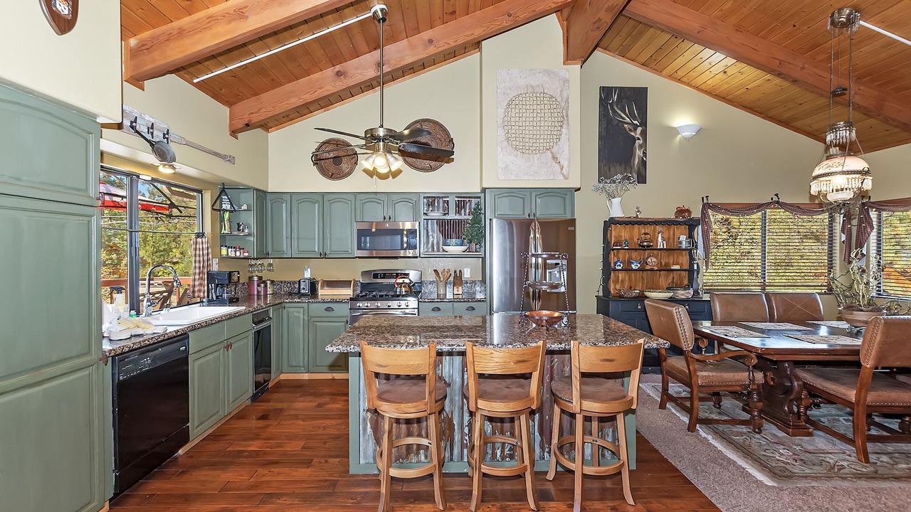 Photo of Kitchen in Eagle Mountain Estates