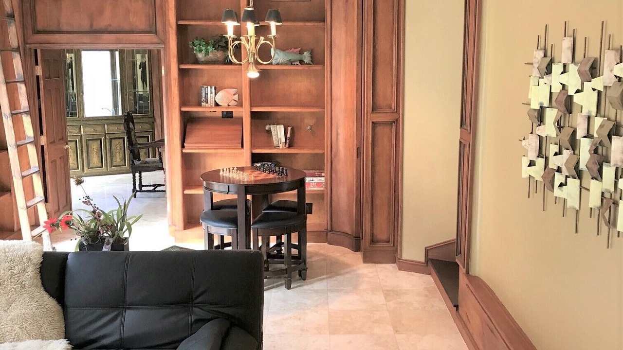Photo of Livingroom in Agoura Hills