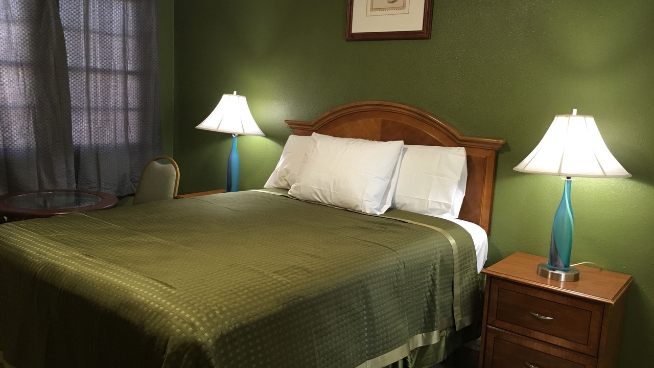 Photo of Bedroom in Baldwin Park
