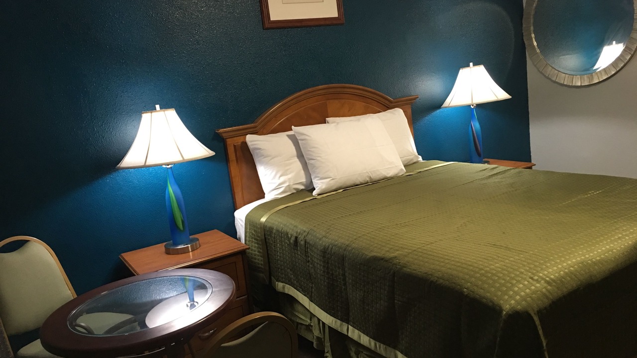 Photo of Bedroom in Baldwin Park
