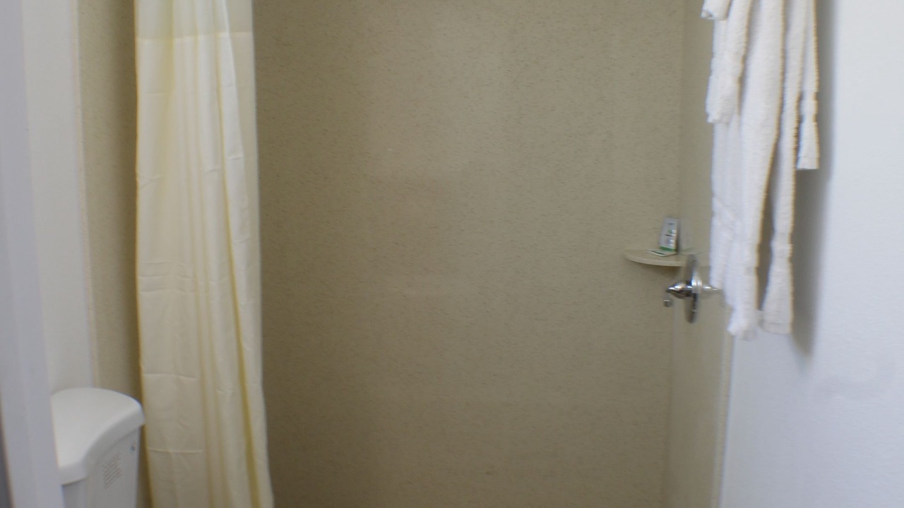 Photo of Bathroom in Baldwin Park