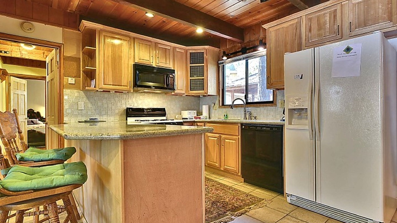 Photo of Kitchen in Summit Estates