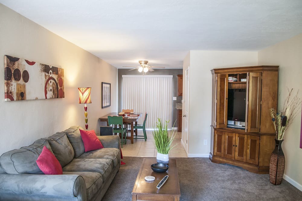 Photo of Livingroom in Visalia