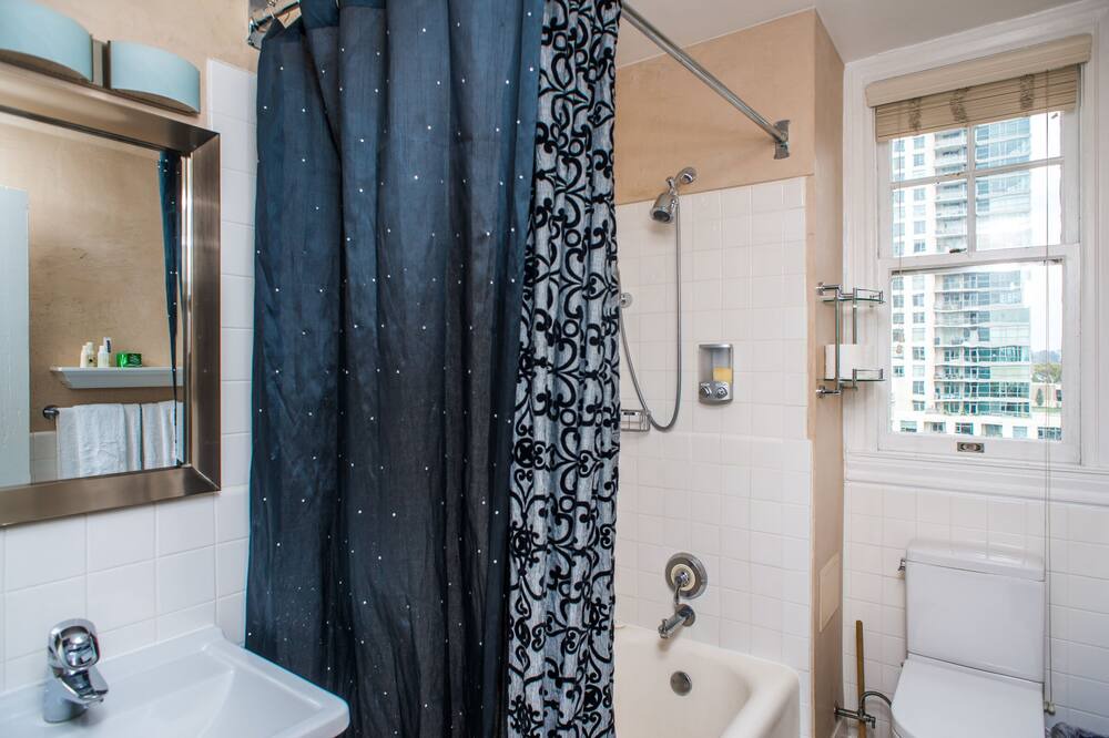 Photo of Bathroom in Cortez Hill