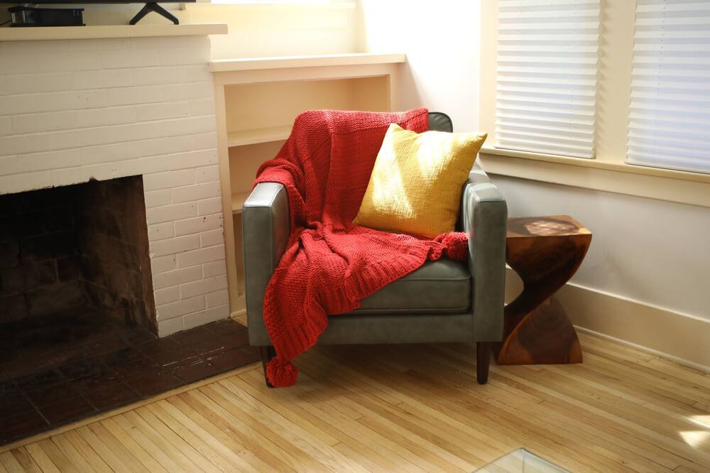 Photo of Bedroom in Mid Central