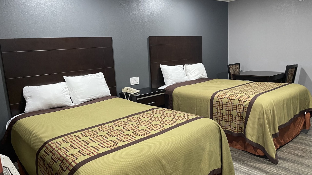 Photo of Bedroom in Del Aire