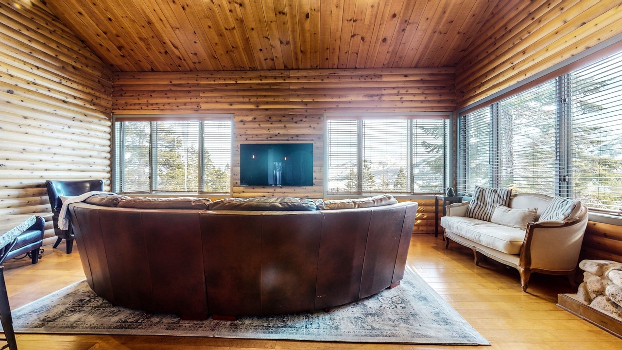 Photo of Bathroom in Mammoth Lakes