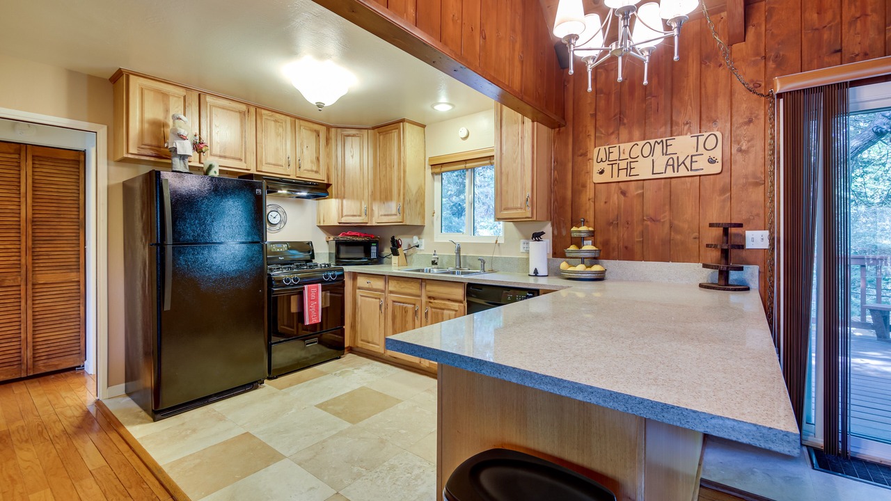 Photo of Kitchen in Cedar Glen