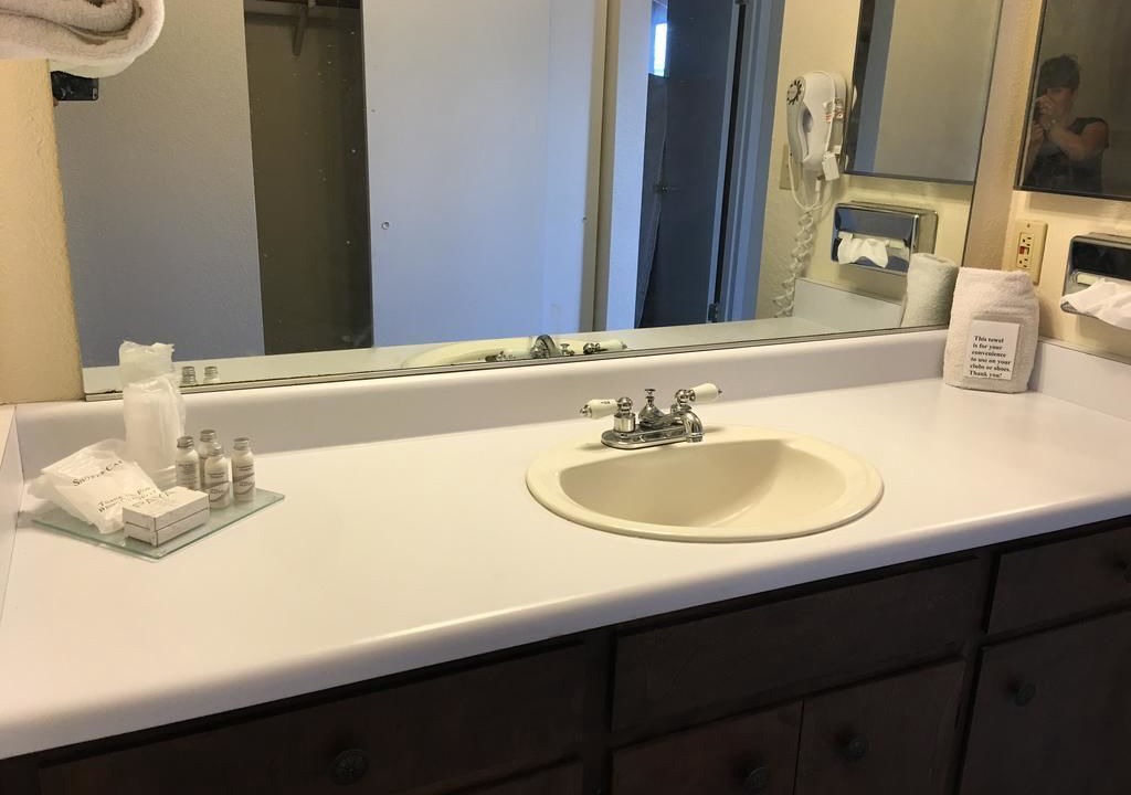 Photo of Bathroom in Weed