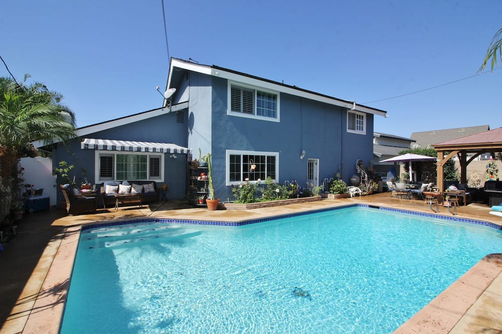 Photo of Outdoor in Fountain Valley