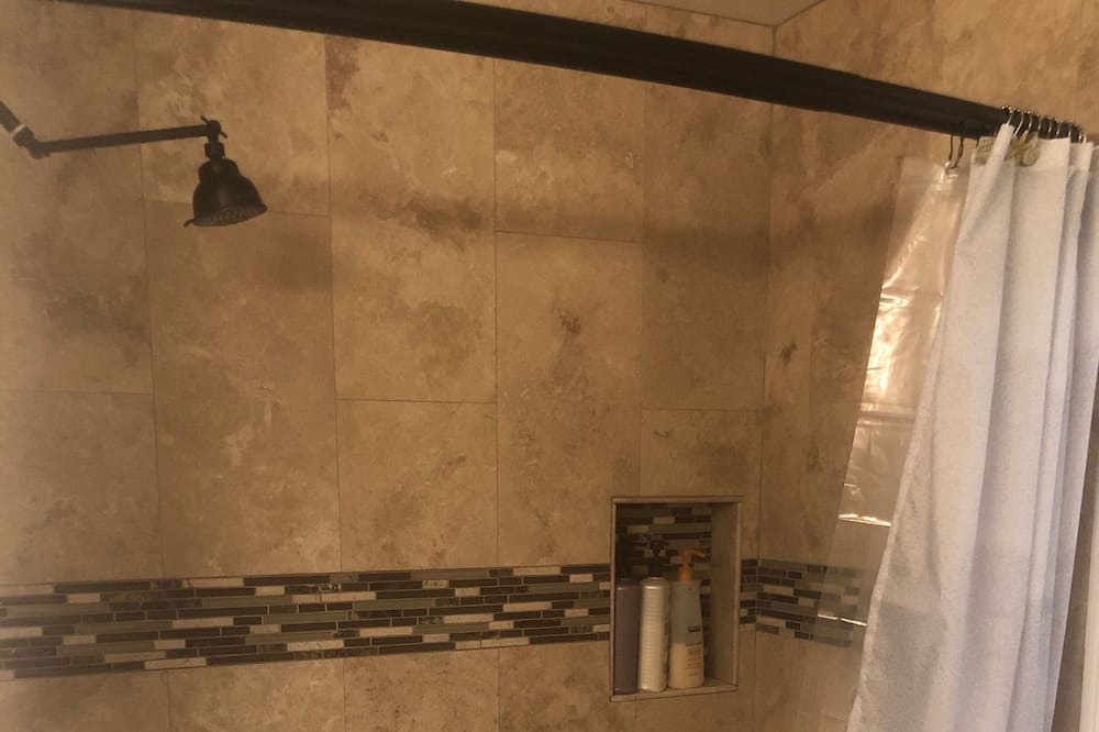 Photo of Bathroom in Fountain Valley