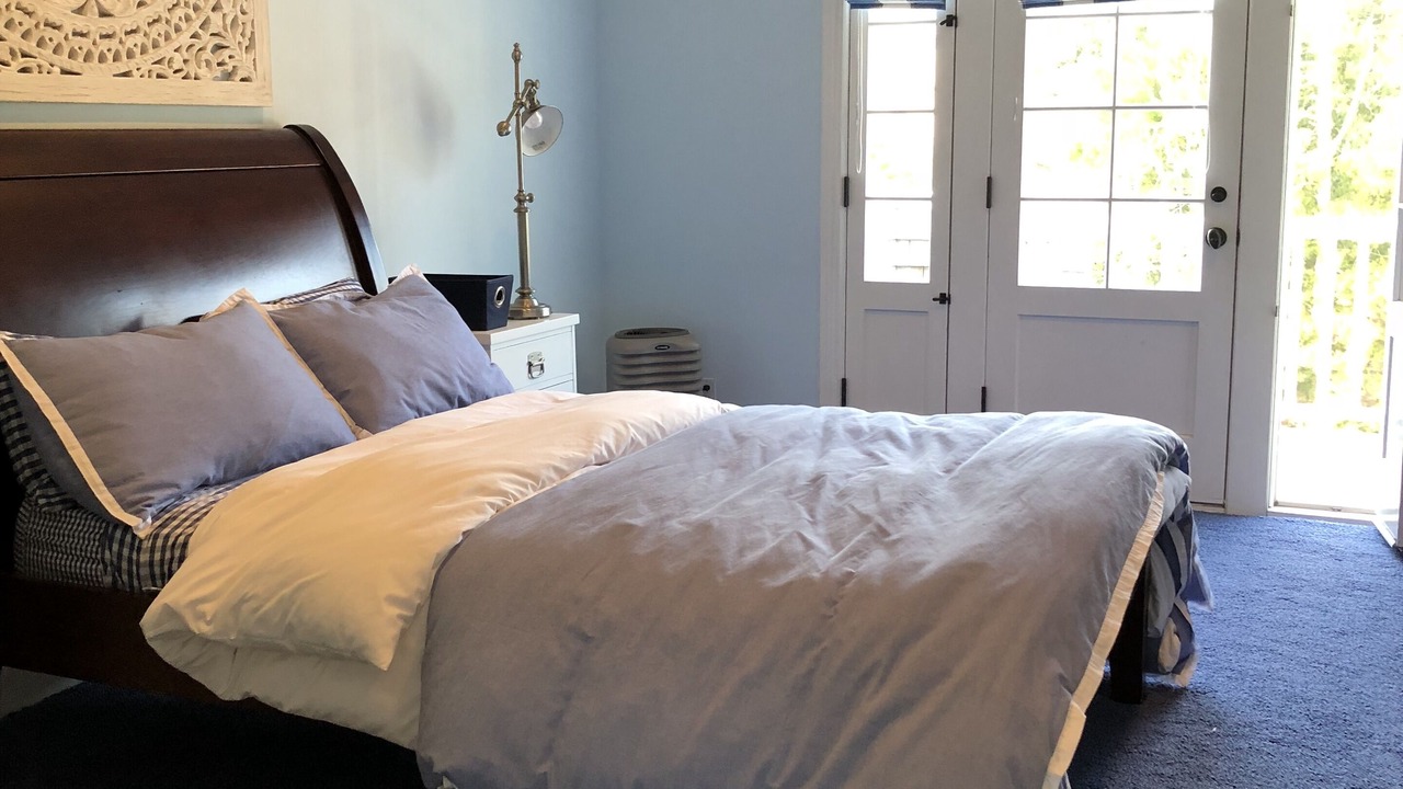 Photo of Bedroom in Pacific Palisades