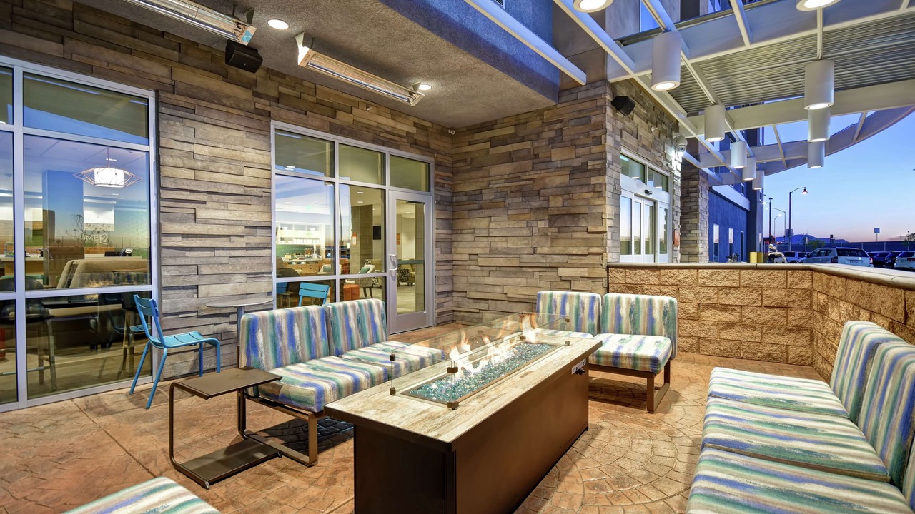 Photo of Patio Balcony in Victorville